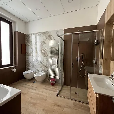 Cg Centre Oda ve Kahvaltı 3*