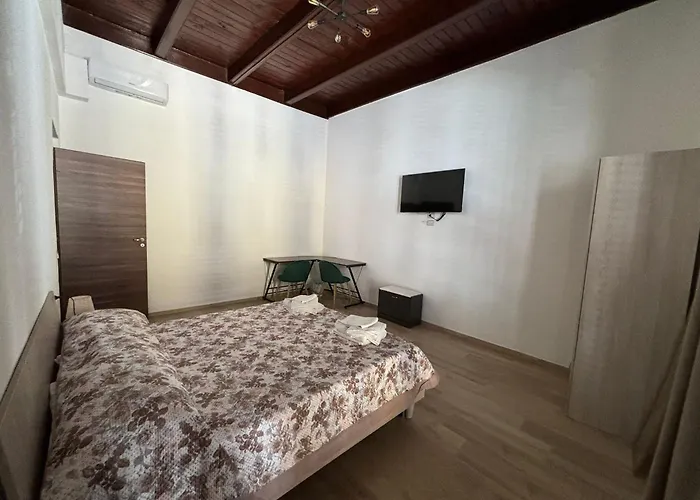 ベッド・アンド・ブレックファスト Cg Centre 3*